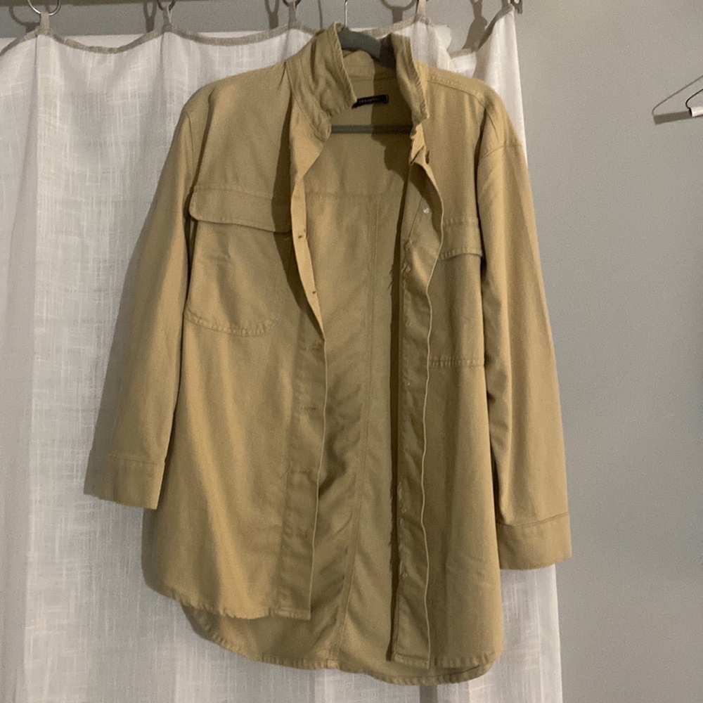 Lightweight jacket - Picture 2 of 3